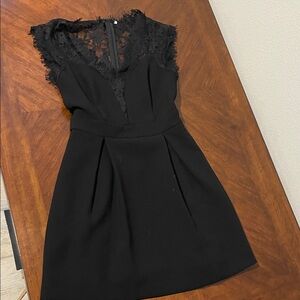 Elegant Black Lace Trim Dress